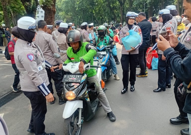 Screenshot_20251031_225451_Gmail-768x543